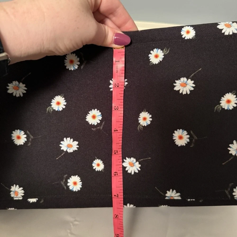Alice + Olivia Daisy Print Weekend Duffel Overnight Bag By Stacey Bendet Black